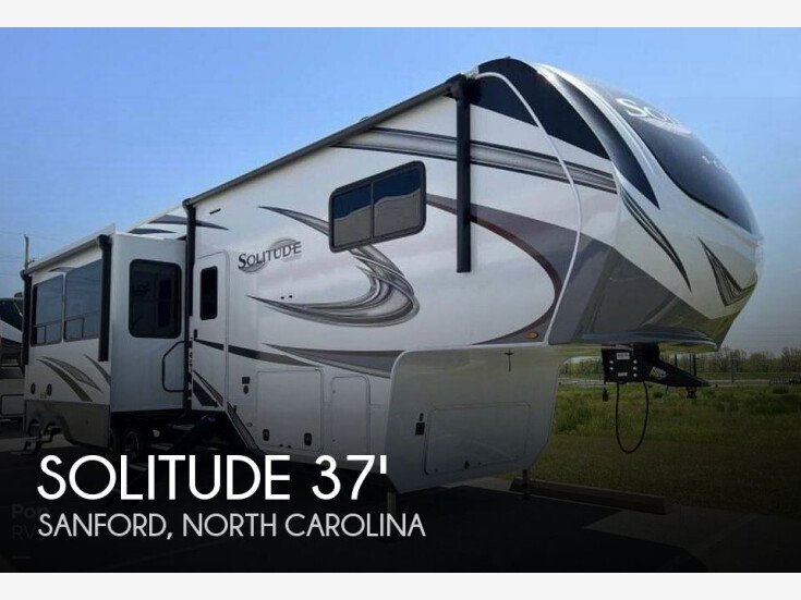 Thumbnail Photo undefined for 2022 Grand Design Solitude
